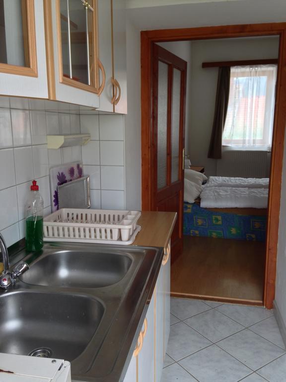 Petra Apartmanok Велем Номер фото