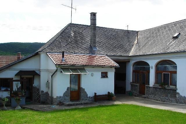 Petra Apartmanok Велем Екстер'єр фото
