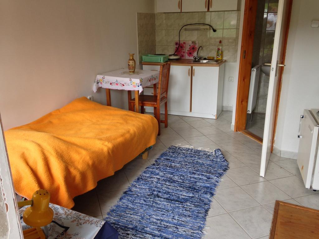 Petra Apartmanok Велем Номер фото