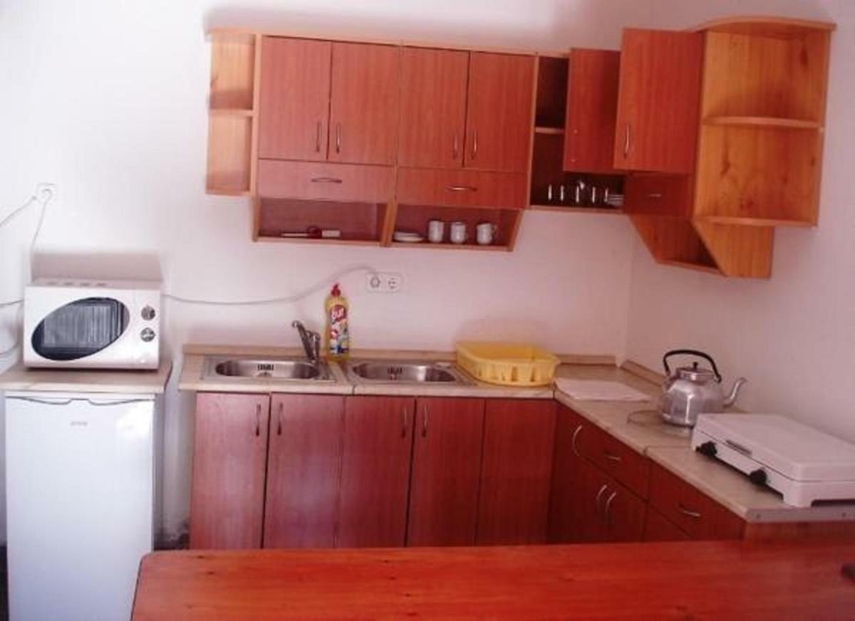 Petra Apartmanok Велем Екстер'єр фото